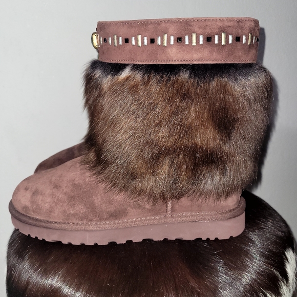 UGG Vilet Pinecone Shearling Sheepskin Cuff Maylin Women's Size 7